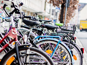 Fahrräder im Frühling am Kornmarkt Nürnberg
