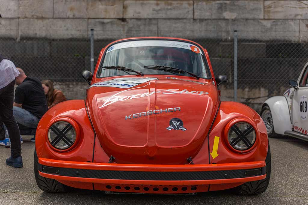 Frontansicht roter Käfer Volkswagen