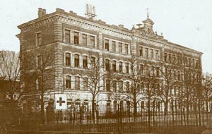Die Sielschule während ihrer Nutzung als Lazarett im Ersten Weltkrieg, aufgenommen 1916.