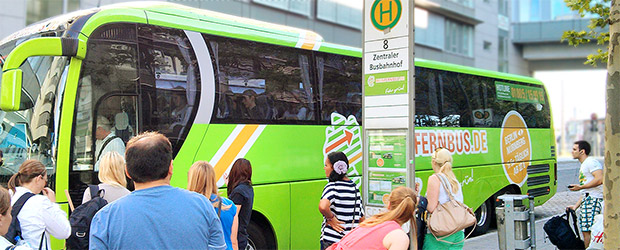 Haltestelle von meinfernbus.de am ZOB in Nürnberg