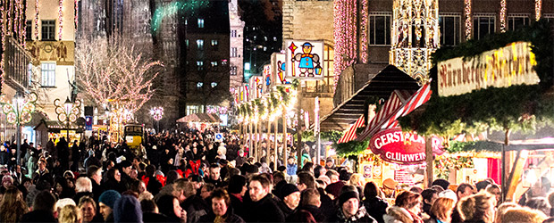 Blick auf den Nürnberger Christkindlesmarkt