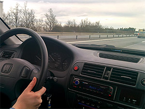 Während der Fahrt auf der Autobahn