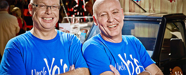 Michael Schmidt und Markus Schwartz vom Foodtruck „Uncle Yo's“