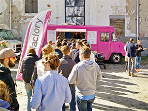 Warteschlange Donuttruck