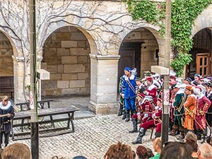 Szene aus dem Theaterstück Wallenstein in Altdorf